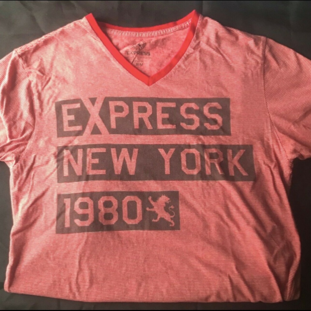 Men’s Express T-shirt Red Size Medium